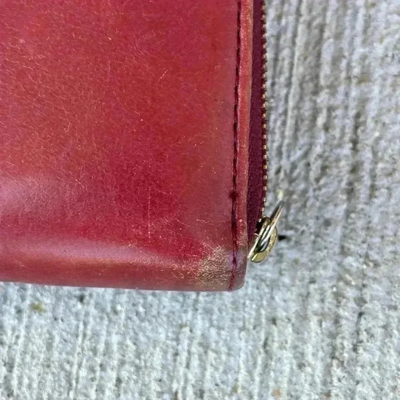 Vintage Fossil Wallet Red Leather Zip around Pocket Card Slots - Picture 3 of 7